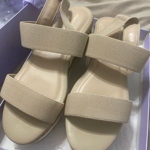 Sandals size 8 Madden Girl